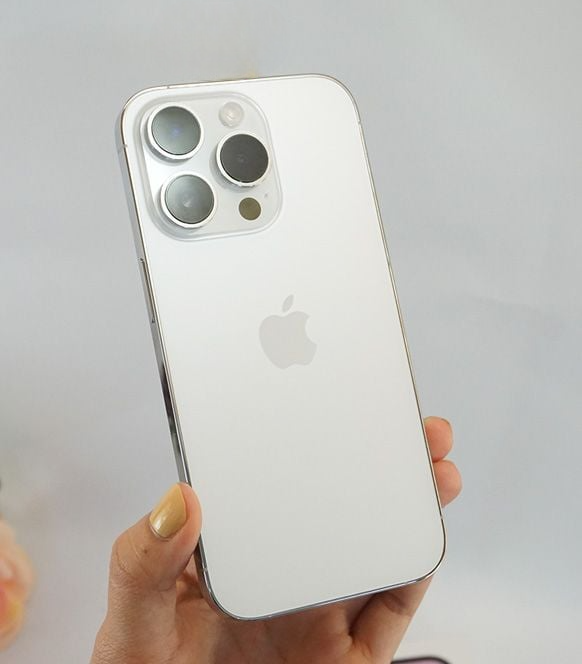 iPhone 14 Pro Quốc tế cũ 99% - Không zin tặng máy